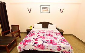 Geetanjali Hotel Bharatpur 2*