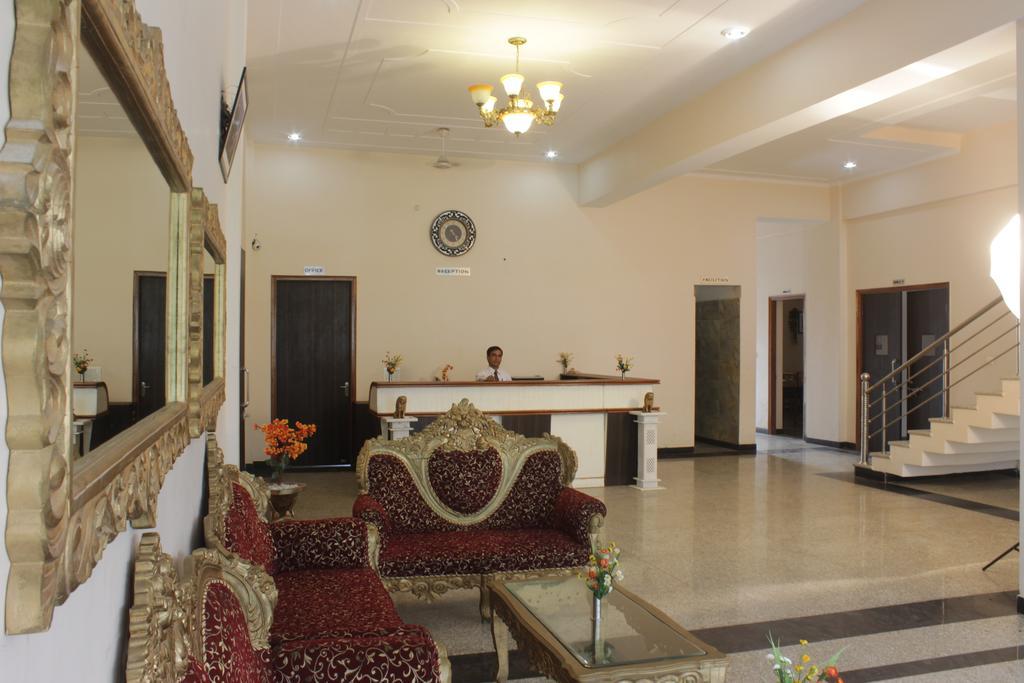 Geetanjali Hotel & Motel Bharatpur Exterior photo
